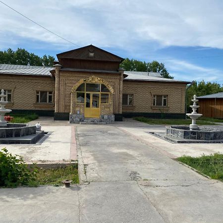 Nature Hotel Turkistan Екстер'єр фото
