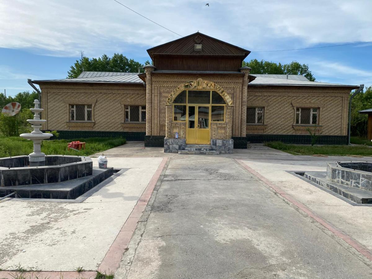 Nature Hotel Turkistan Екстер'єр фото